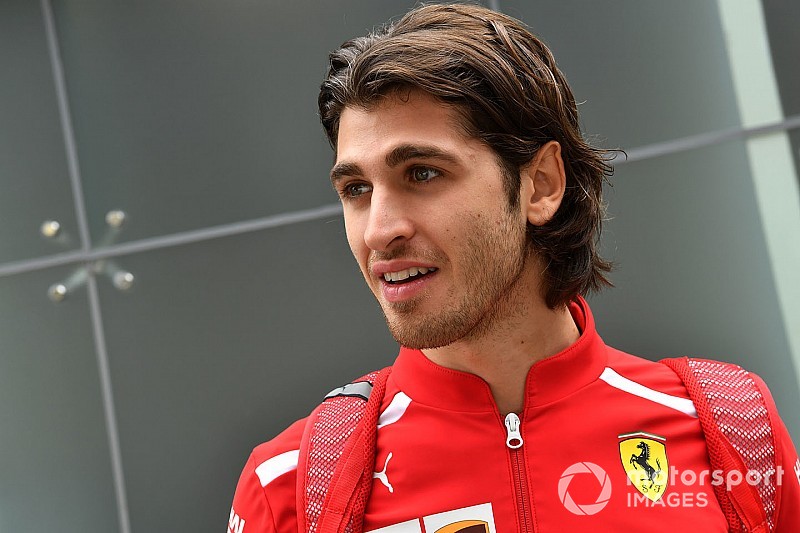Antonio Giovinazzi pilota Ferrari