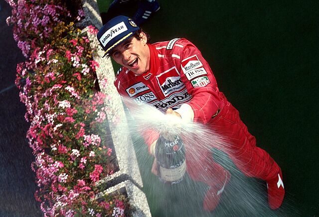 Ayrton Senna: L'Immortale Eroe del Brasile e della Formula Uno
